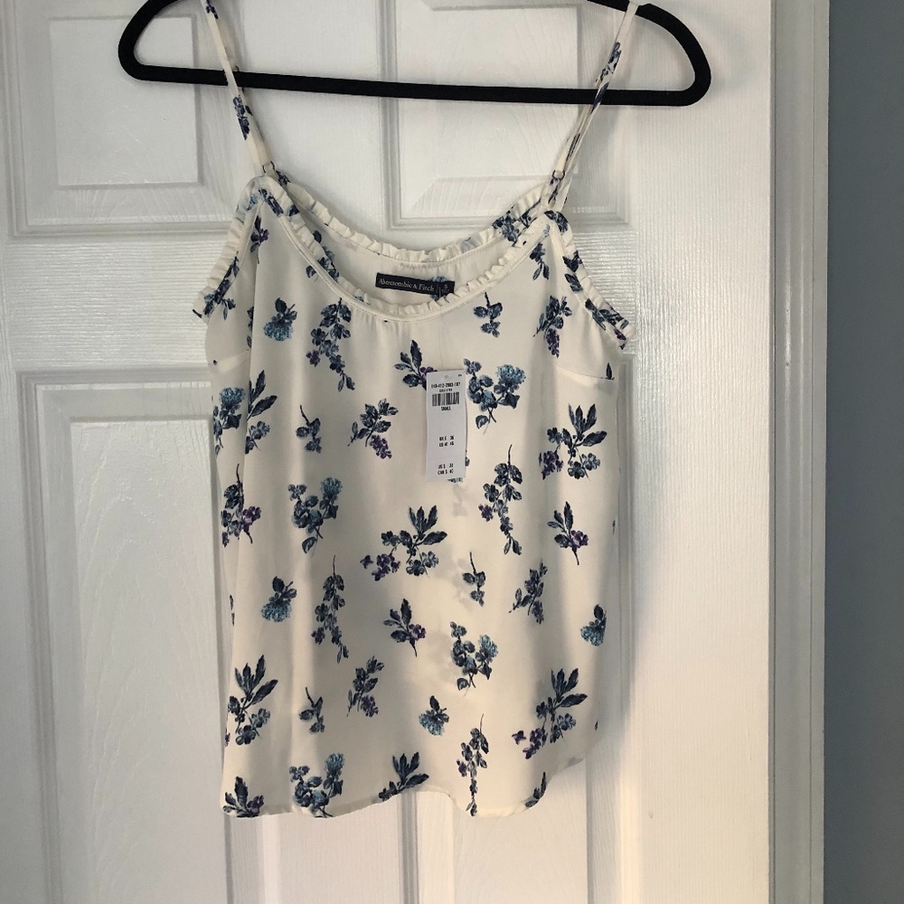 Abercrombie & Fitch floral camisole NWT